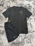 Nike Running Division 2 piece set
