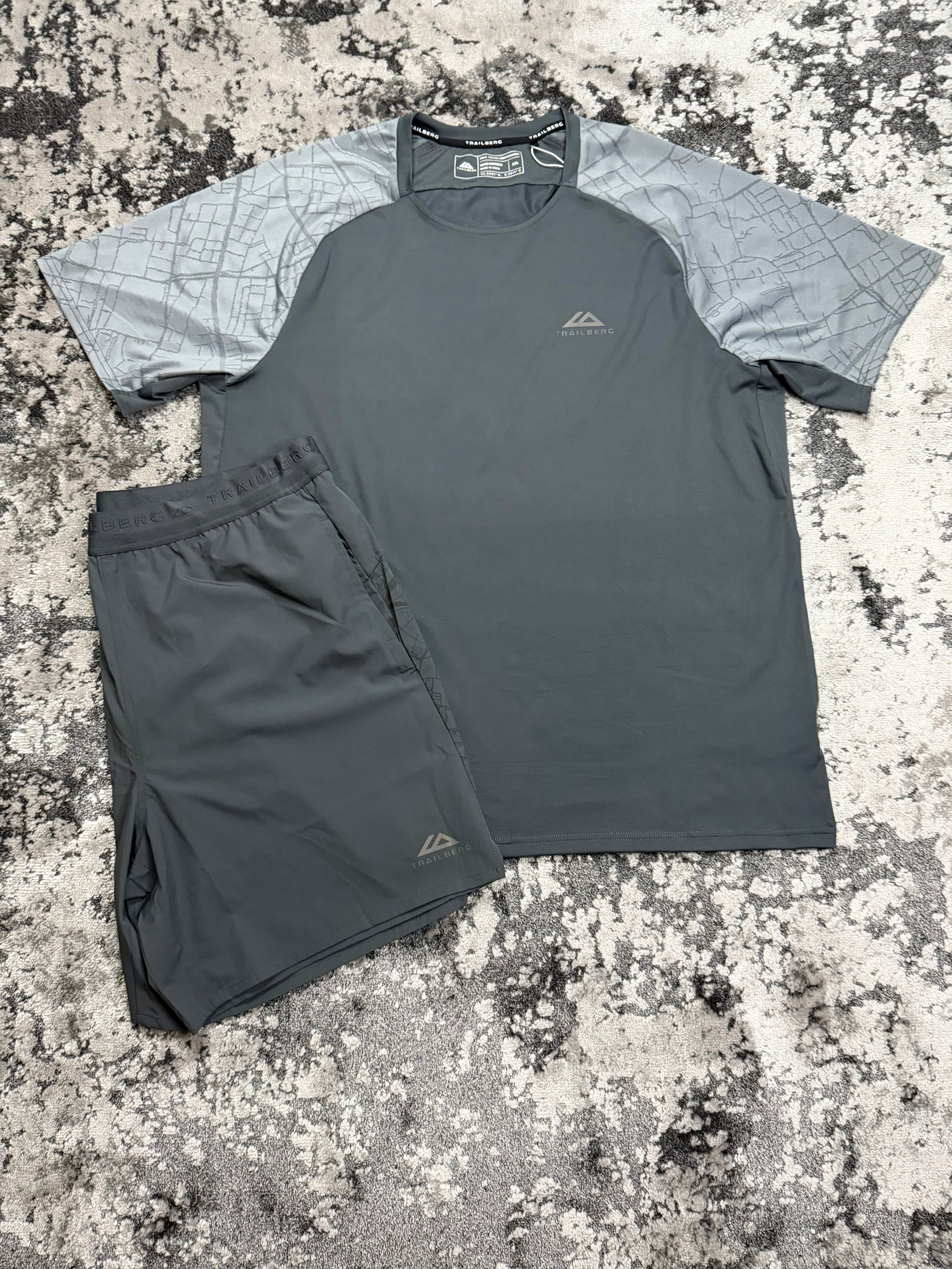 Trailberg 2 Piece Set