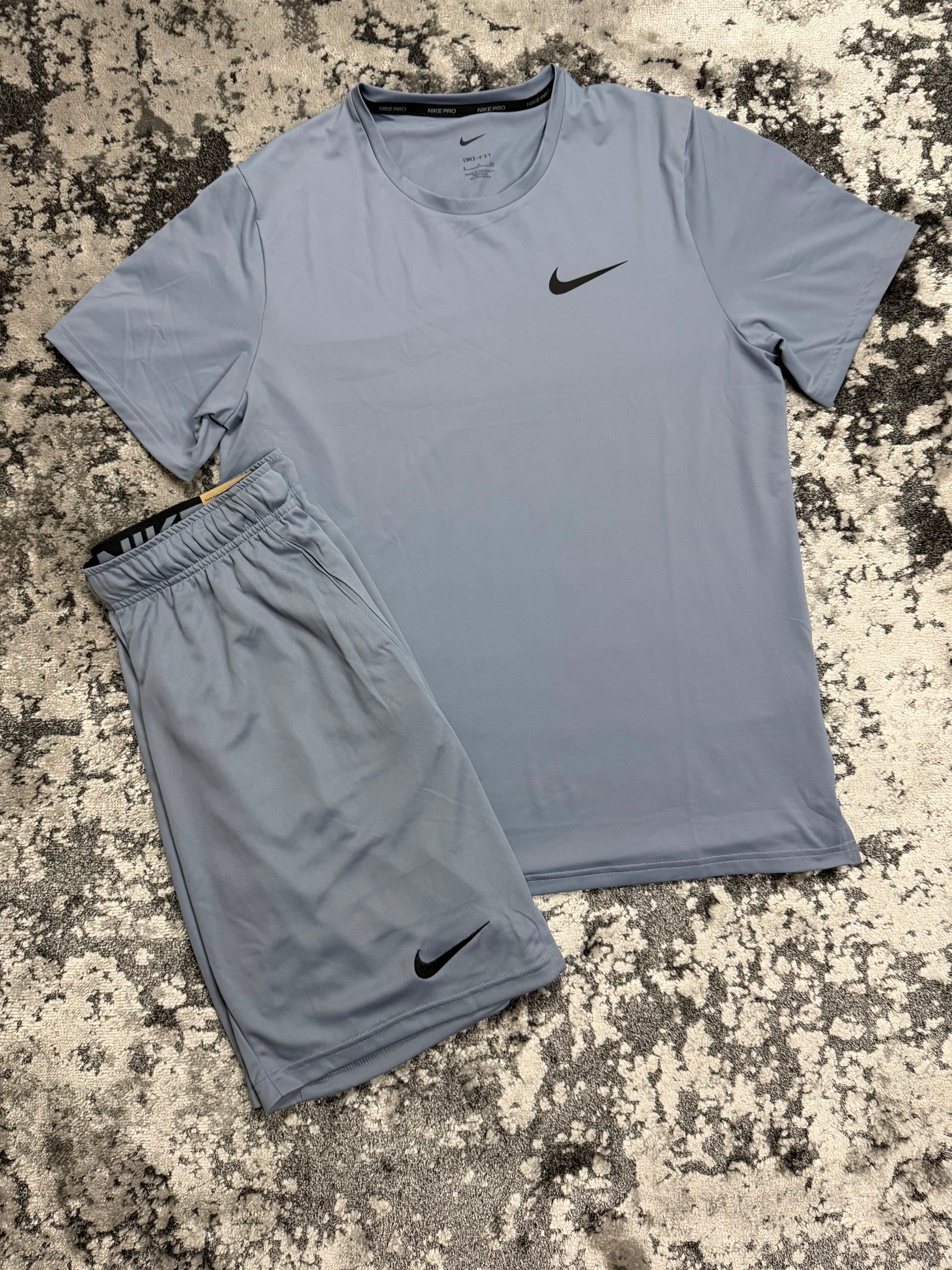 Ashen Slate Nike 2 Piece Set